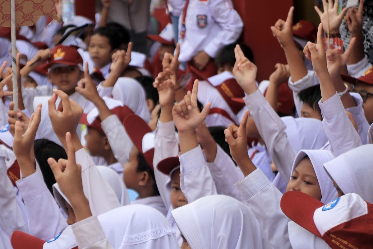Sekolah Rakyat dan Penegasan Negara atas Hak Pendidikan